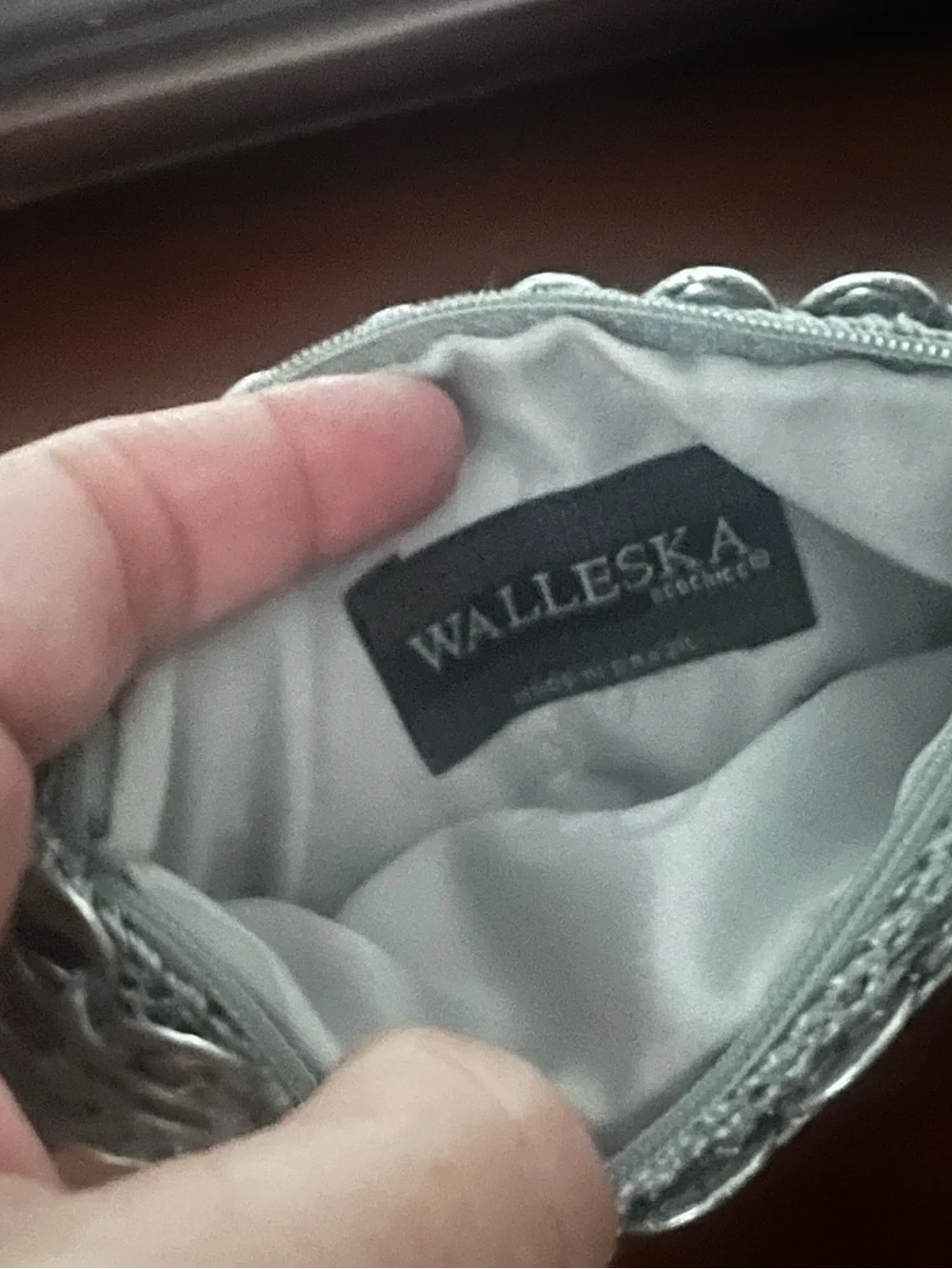 Walleska Metallic Pop Tab Coin Bag - Silver